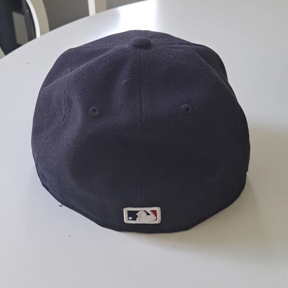 MLB New Era New York Yankkes Classic Baseball Hat size 7 1/4